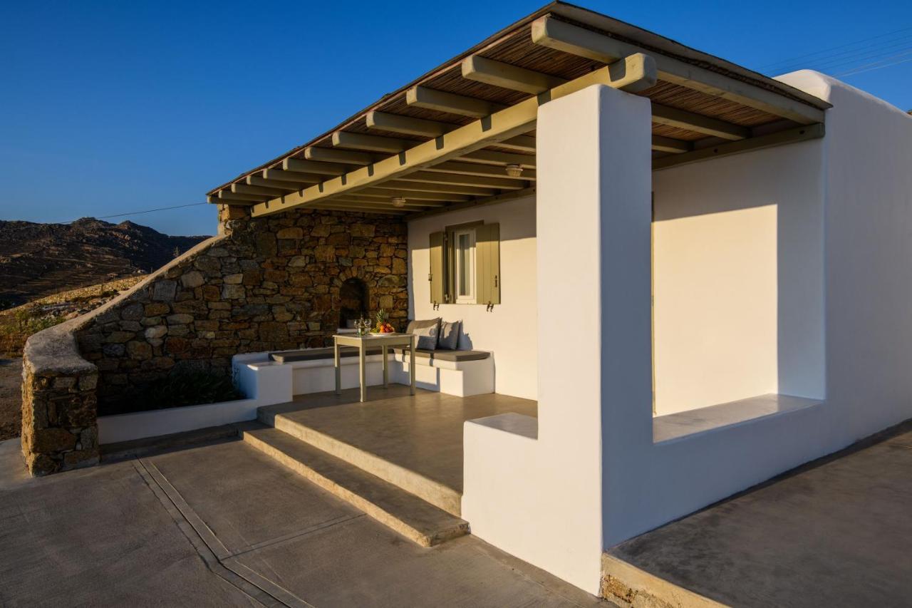Quattro Venti Suites Mykonos Tourlos Exterior photo